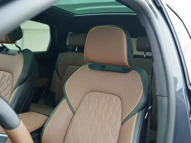 BYD Tang — Фото автомобиля 14