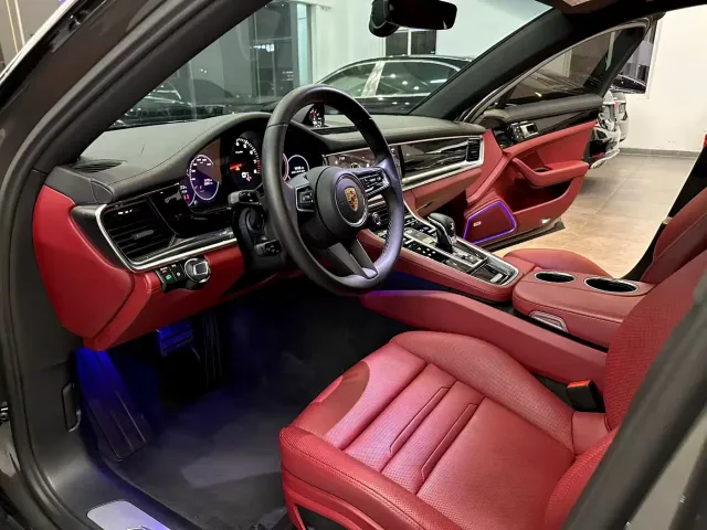 Porsche Panamera — Фото автомобиля 6