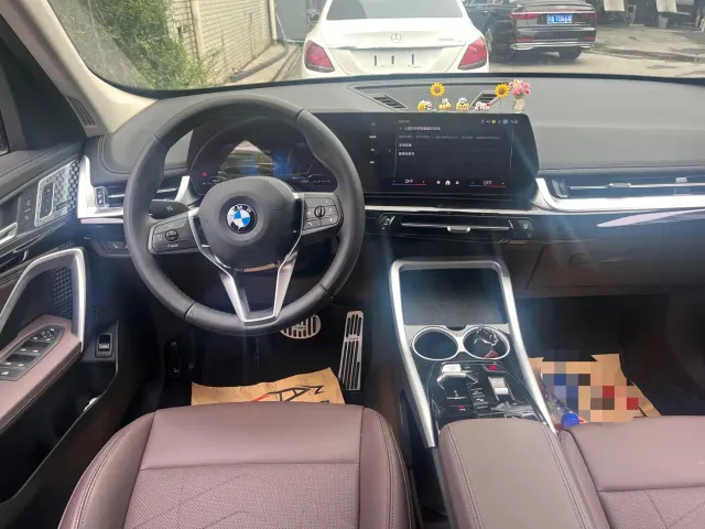 BMW X1 — Фото автомобиля 5