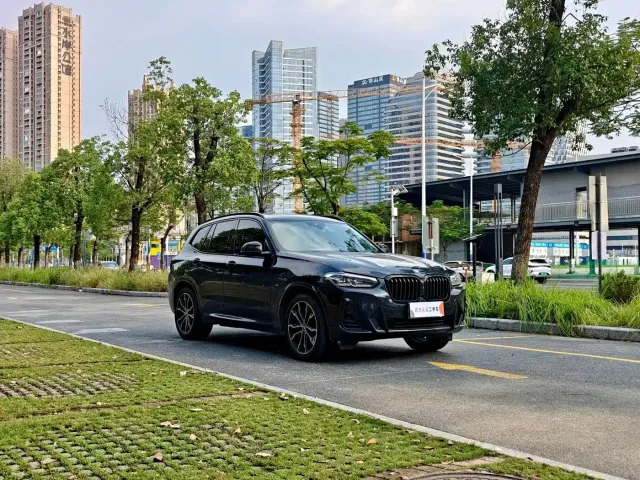 BMW X3 — Фото автомобиля 3