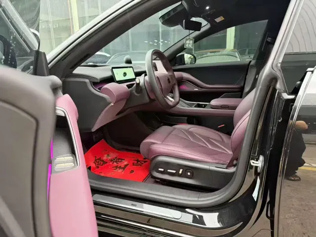Nio ET5 Touring — Фото автомобиля 5
