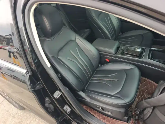 Ford Edge — Фото автомобиля 24