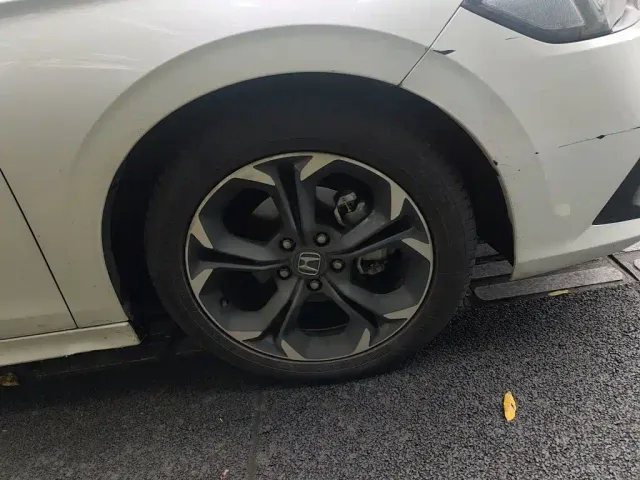 Honda Civic — Фото автомобиля 24