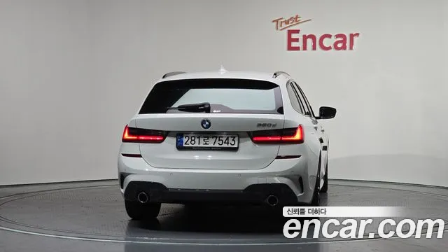BMW 3-Series 3 серия (G20) 320d Touring M Sport — Фото автомобиля 4