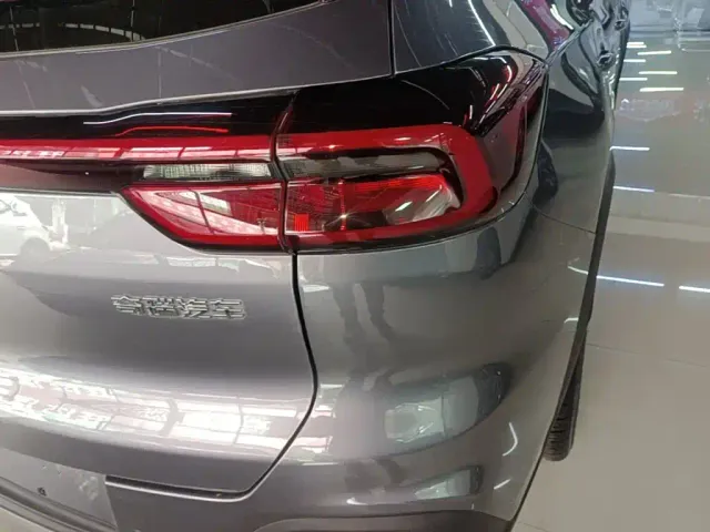 Chery Tiggo 8 — Фото автомобиля 7