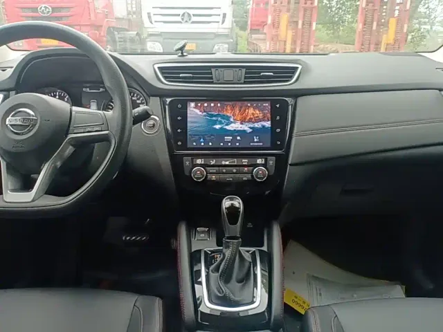 Nissan Qashqai — Фото автомобиля 12