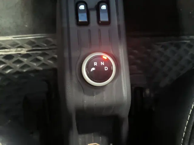 Wuling Hongguang Mini EV — Фото автомобиля 13