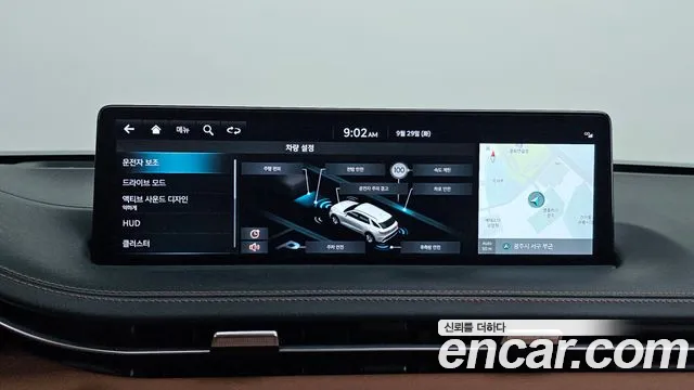 Genesis GV70 — Фото автомобиля 16