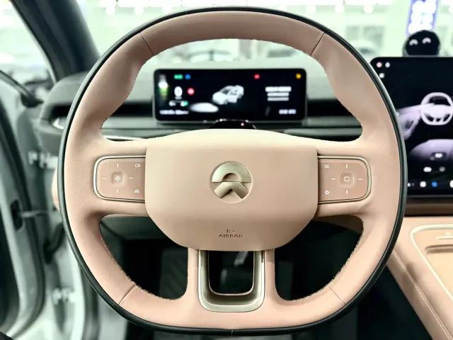 Nio EC6 — Фото автомобиля 13
