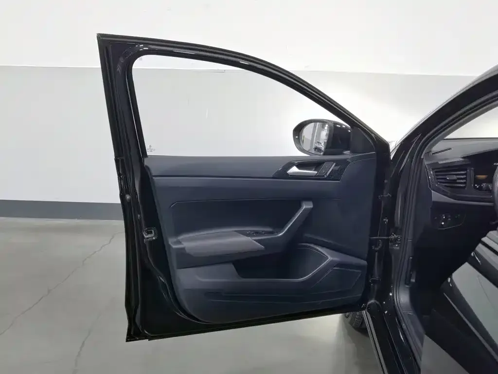 Volkswagen Lavida 2023 Xinrui 1.5L Auto Xinyi Edition — Фото автомобиля 8