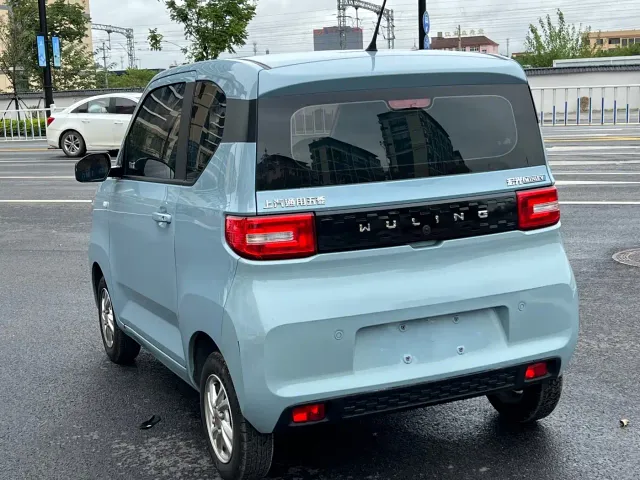 Wuling Hongguang Mini EV — Фото автомобиля 6