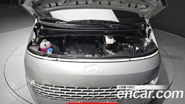 Hyundai Staria Staria L3.5 Tourer 11 мест — Фото автомобиля 4