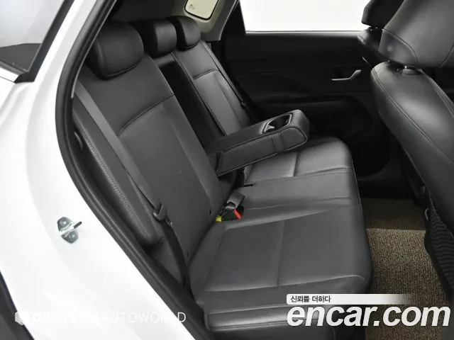 Hyundai Kona SX2 — Фото автомобиля 12