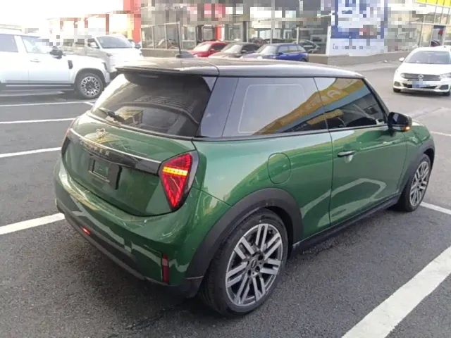 MINI Hatch — Фото автомобиля 6
