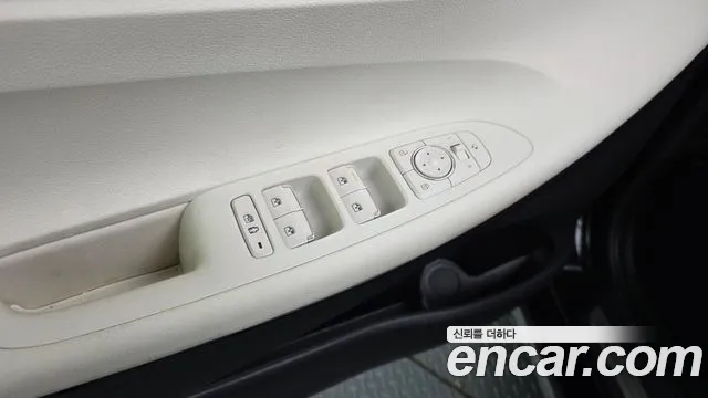 Hyundai Grandeur Новый Grandeur IG — Фото автомобиля 27
