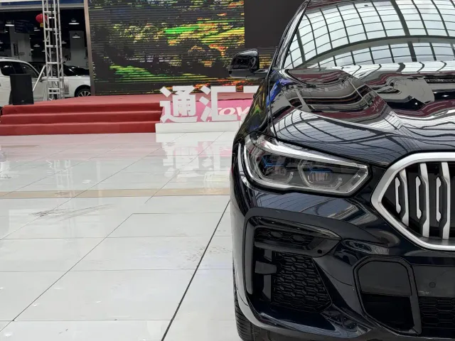 BMW X6 — Фото автомобиля 5