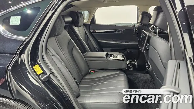 Genesis G80 Бензин 2.5 турбо AWD — Фото автомобиля 26