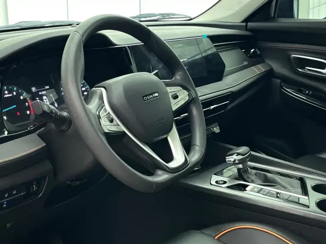 Changan X7 Plus — Фото автомобиля 14