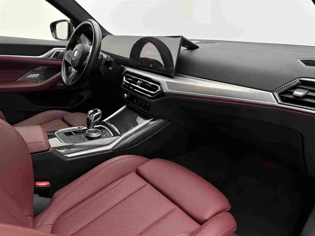 BMW i4 — Фото автомобиля 17