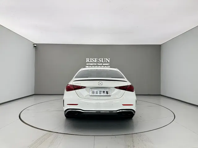 Mercedes-Benz C-Class — Фото автомобиля 8
