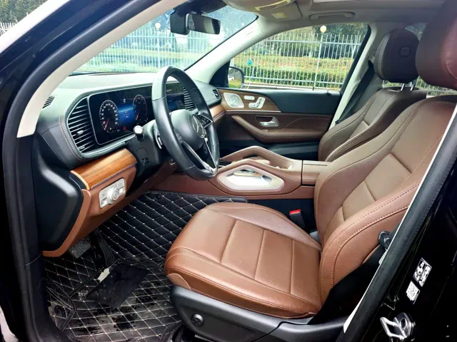 Mercedes-Benz GLE-Class — Фото автомобиля 10
