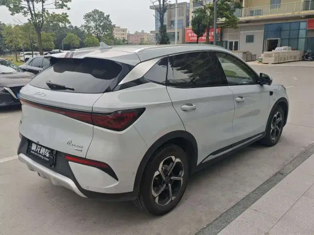 BYD Yuan PLUS — Фото автомобиля 8