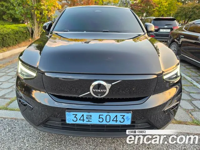 Фотография автомобиля — Volvo C40 Recharge