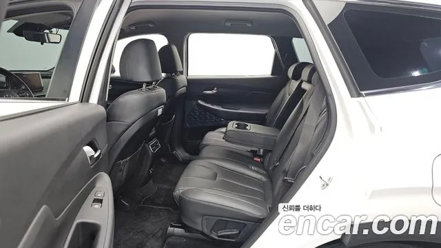 Hyundai Santa Fe Santa Fe (New) — Фото автомобиля 17