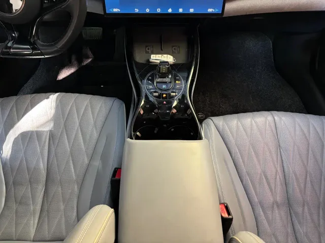 BYD Seal — Фото автомобиля 9