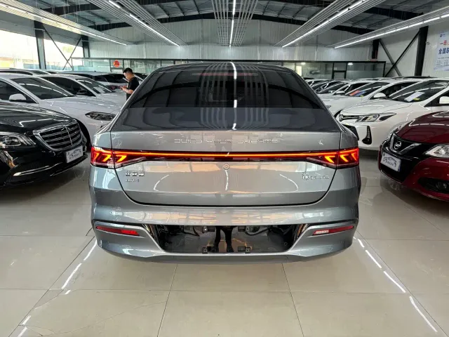 BYD Qin PLUS — Фото автомобиля 8