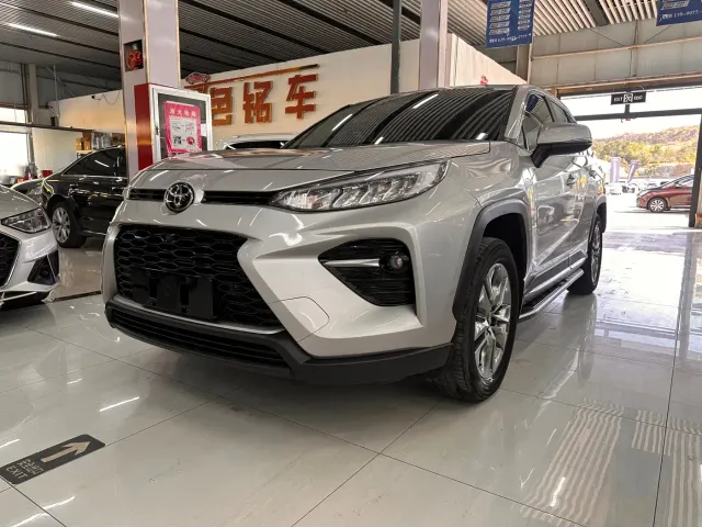 Фотография автомобиля — Toyota Wildlander