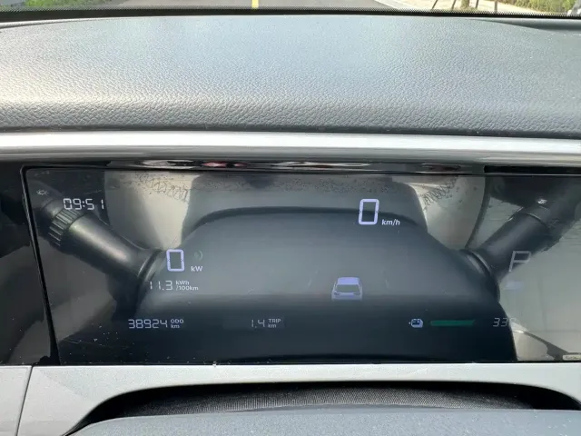 Geely Galaxy Starry Wish 2025 UP 410km Explorer Edition — Фото автомобиля 18