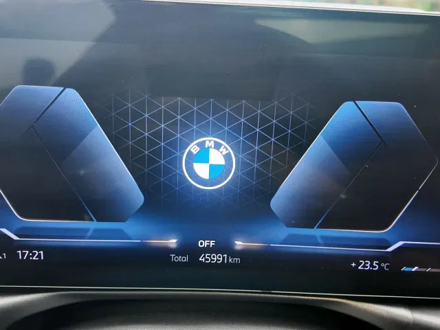 BMW 3 Series — Фото автомобиля 7