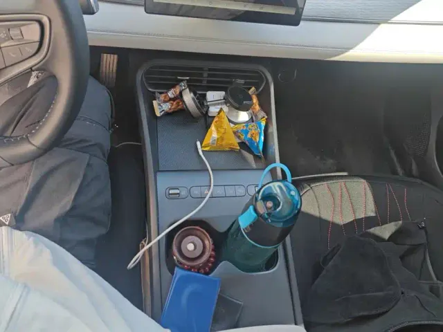 BYD Seal 05 DM-i — Фото автомобиля 16
