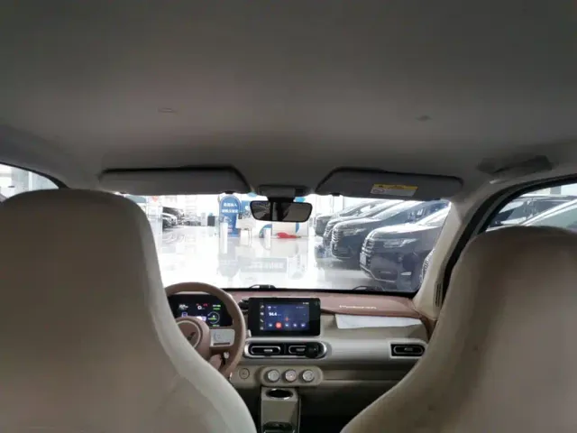 Wuling Hongguang Mini EV — Фото автомобиля 17