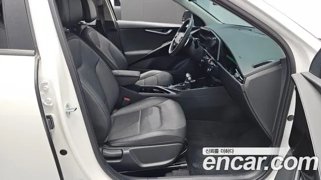 Kia Niro The All New Niro Prestige — Фото автомобиля 12