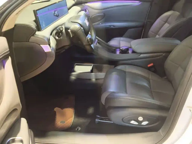 IM Motors IM LS6 2025 Gecko Smart Drive Edition — Фото автомобиля 14