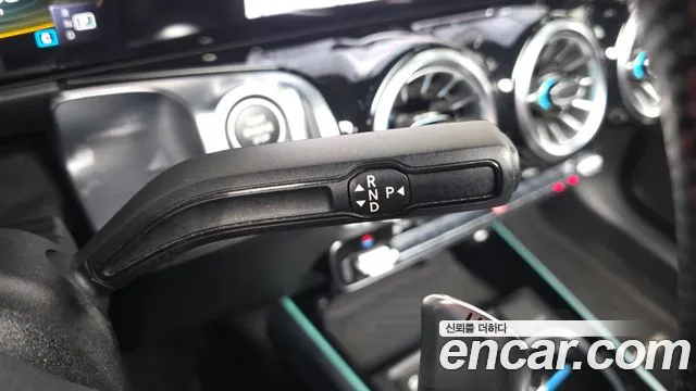 Mercedes-Benz GLB-Class X247 — Фото автомобиля 12