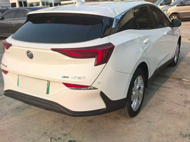 Buick Velite 6 — Фото автомобиля 12
