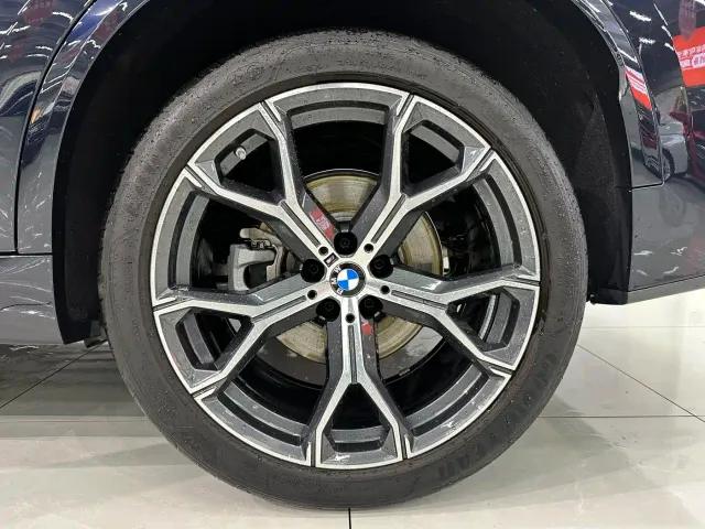BMW X5 — Фото автомобиля 26
