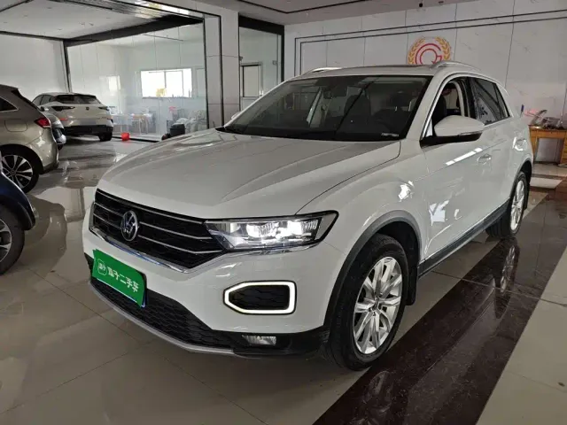 Фотография автомобиля — Volkswagen T-Roc