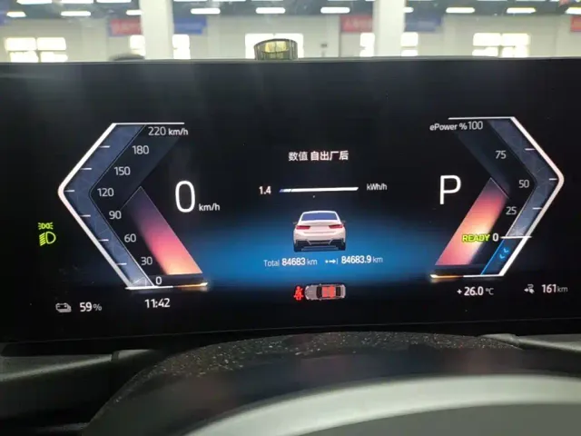 BMW i3 — Фото автомобиля 11