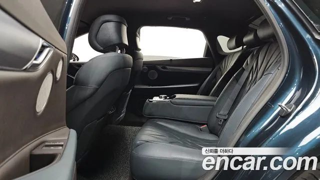 Genesis G80 RG3 — Фото автомобиля 17