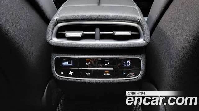 Genesis G80 Бензин 2.5 турбо AWD — Фото автомобиля 29
