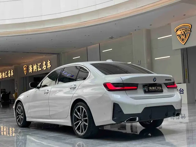 BMW 3 Series — Фото автомобиля 4