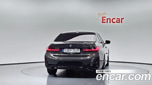 BMW 3-Series 3 серия (G20) 320i M Sport — Фото автомобиля 4