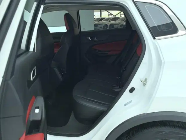 Changan CS55 Plus — Фото автомобиля 11