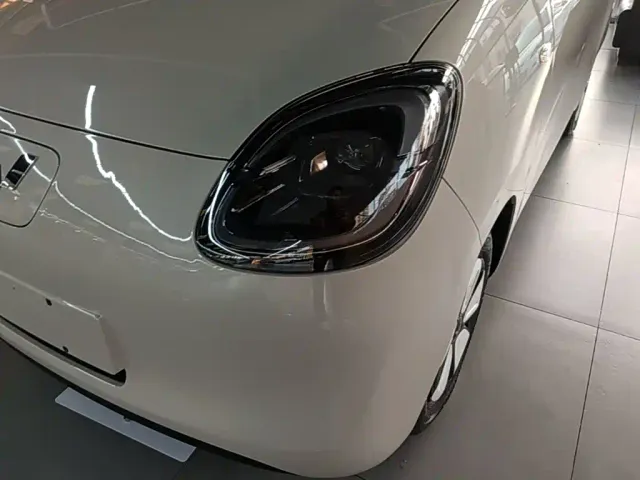 Wuling Hongguang Mini EV — Фото автомобиля 23