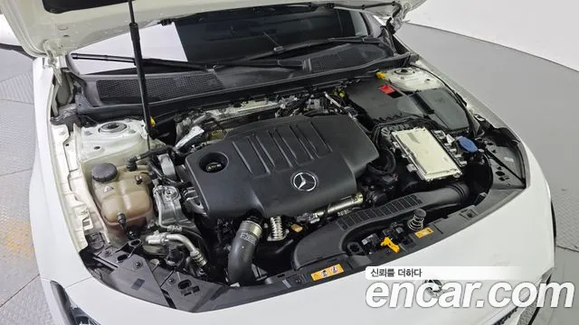 Mercedes-Benz A-Class — Фото автомобиля 28