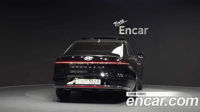 Hyundai Grandeur GN7 — Фото автомобиля 4